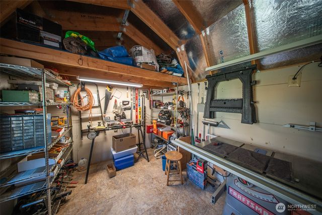 37418 W Lake Walker Drive SE, Enumclaw, WA 98022