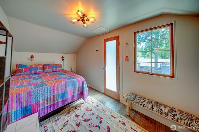 37418 W Lake Walker Drive SE, Enumclaw, WA 98022