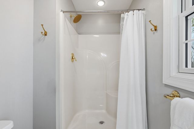 122 Timber Hills Rd, Hendersonville, TN 37075