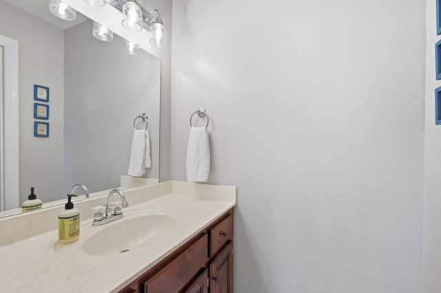 122 Timber Hills Rd, Hendersonville, TN 37075