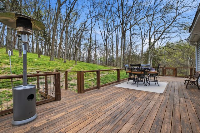 122 Timber Hills Rd, Hendersonville, TN 37075