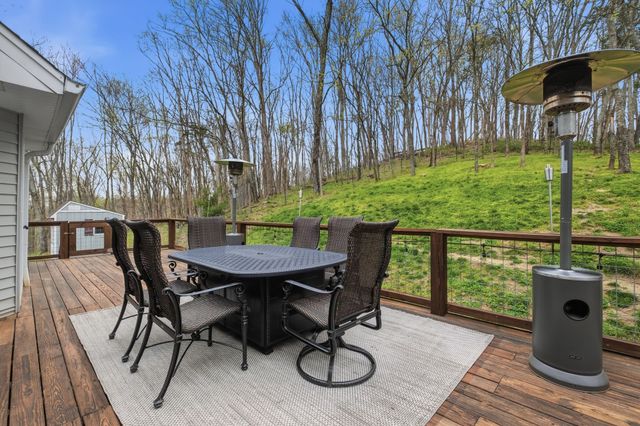 122 Timber Hills Rd, Hendersonville, TN 37075