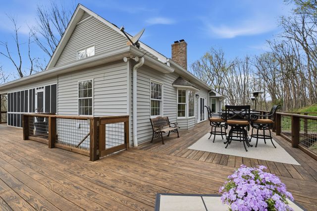 122 Timber Hills Rd, Hendersonville, TN 37075