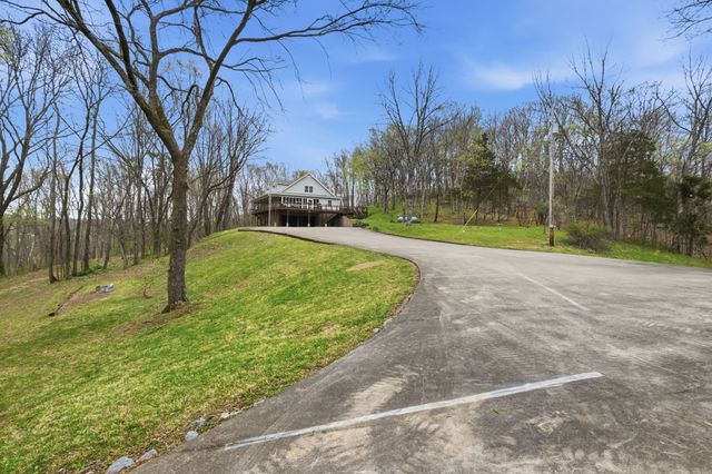 122 Timber Hills Rd, Hendersonville, TN 37075