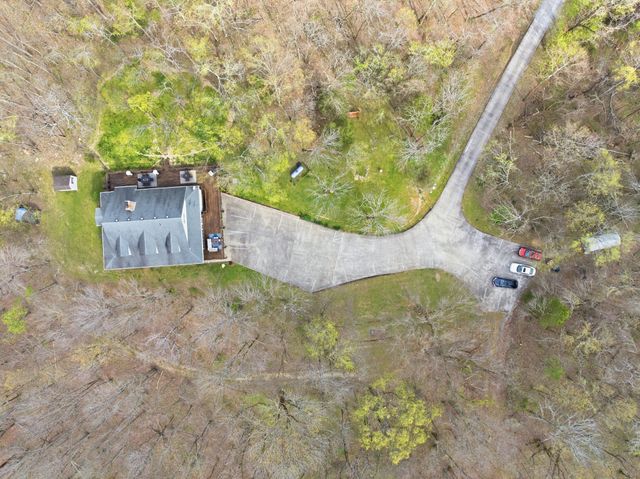 122 Timber Hills Rd, Hendersonville, TN 37075