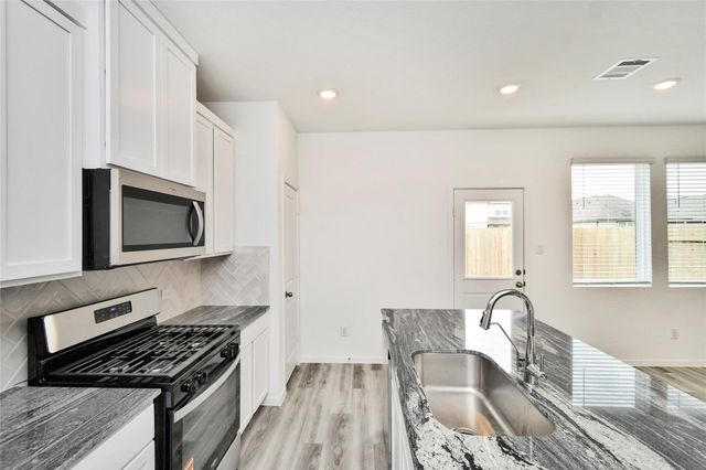 7534 Linda Lake Court, Humble, TX 77346