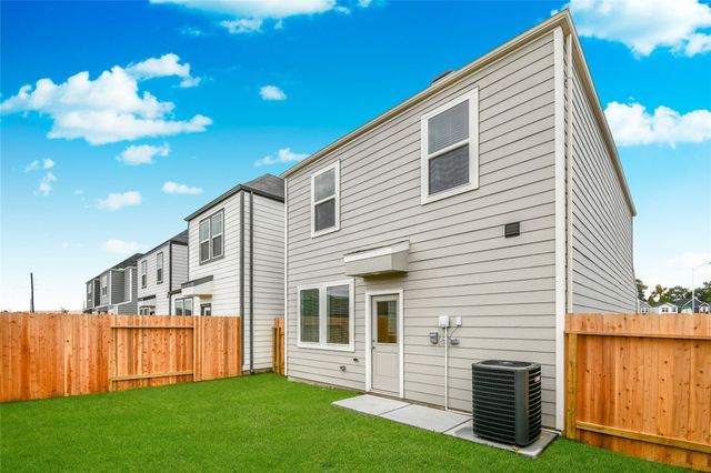 7534 Linda Lake Court, Humble, TX 77346