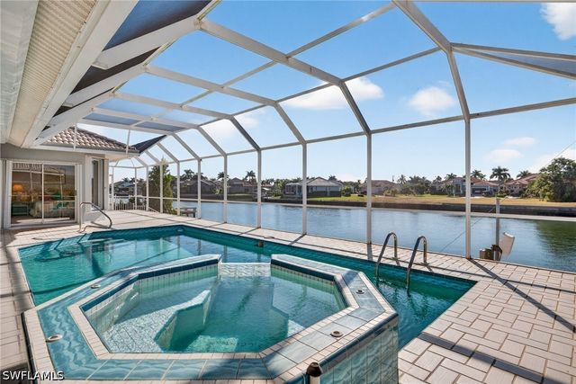 489 Adirondack CT, Marco Island, FL 34145