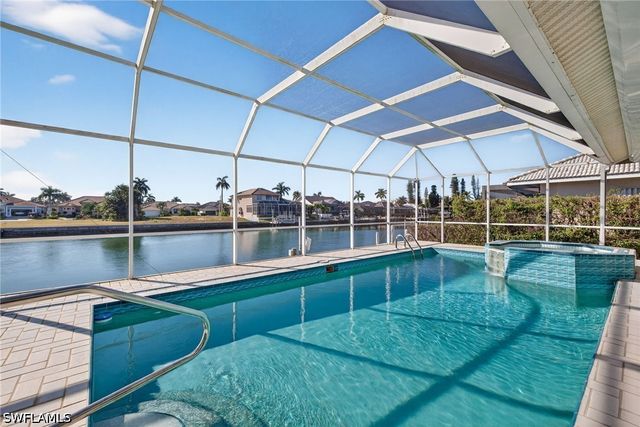 489 Adirondack CT, Marco Island, FL 34145