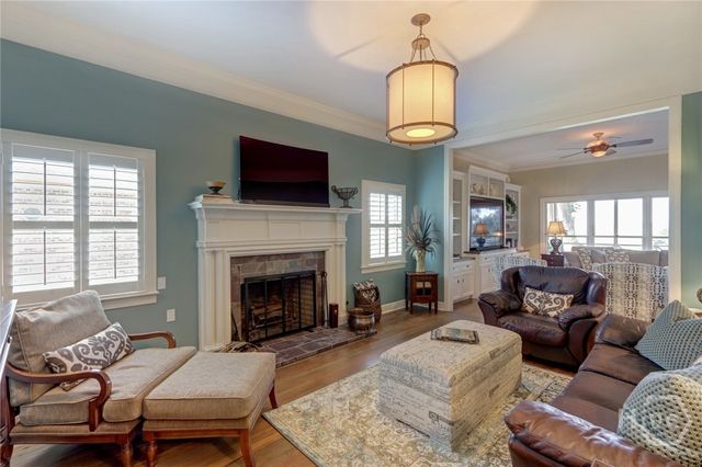 119 N Marsh Road, Savannah, GA 31410