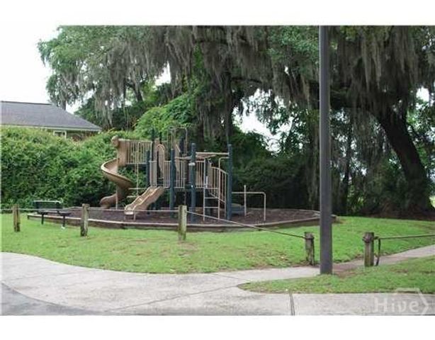 119 N Marsh Road, Savannah, GA 31410