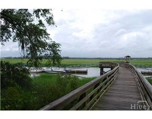119 N Marsh Road, Savannah, GA 31410