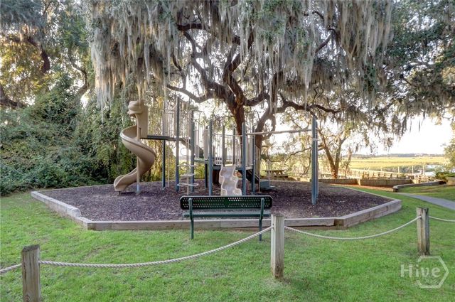 119 N Marsh Road, Savannah, GA 31410