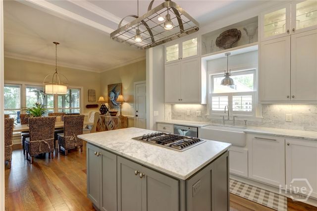 119 N Marsh Road, Savannah, GA 31410