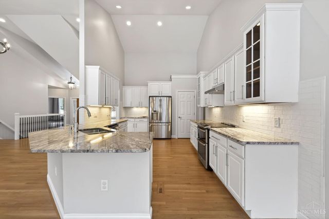 1646 Fairway Crest, Miami Twp, OH 45140