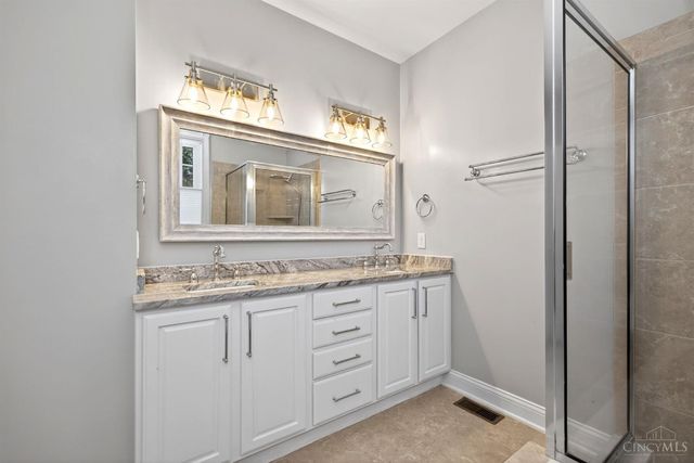 1646 Fairway Crest, Miami Twp, OH 45140