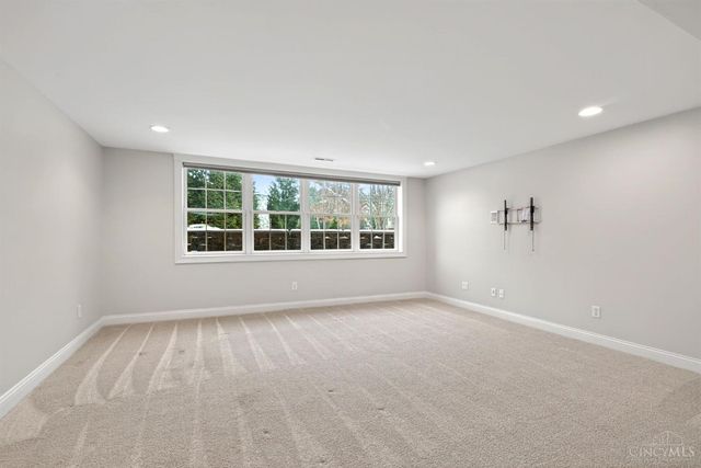 1646 Fairway Crest, Miami Twp, OH 45140