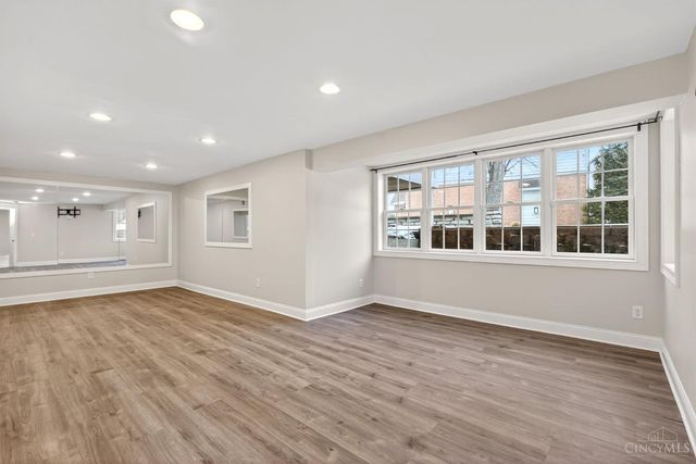 1646 Fairway Crest, Miami Twp, OH 45140