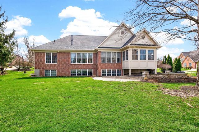 1646 Fairway Crest, Miami Twp, OH 45140