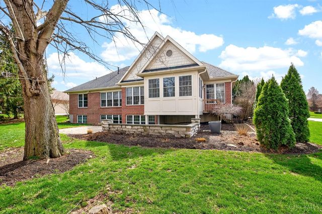 1646 Fairway Crest, Miami Twp, OH 45140