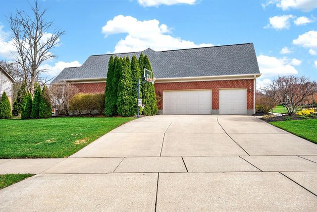 1646 Fairway Crest, Miami Twp, OH 45140
