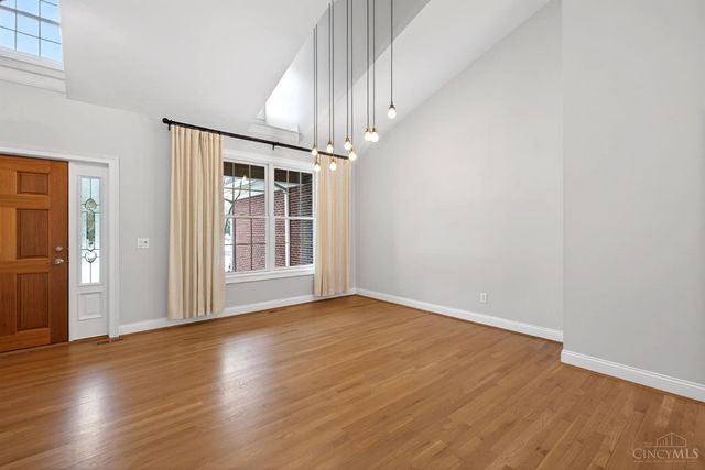 1646 Fairway Crest, Miami Twp, OH 45140