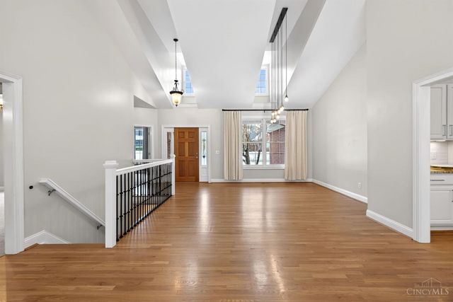 1646 Fairway Crest, Miami Twp, OH 45140