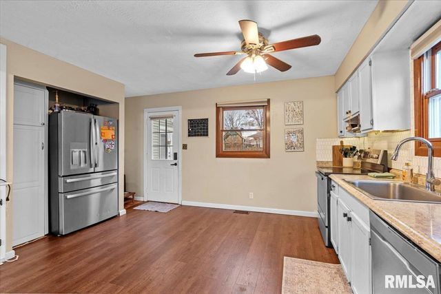 17 Windrush Drive, Jacksonville, IL 62650