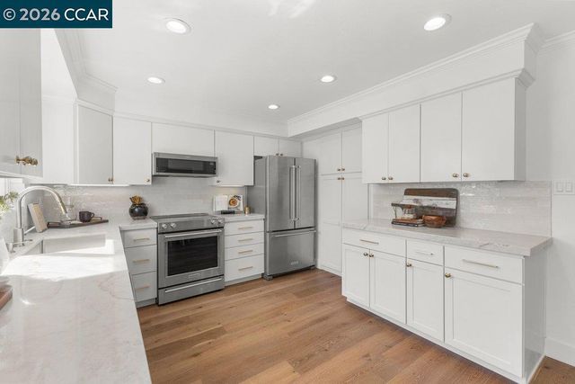 102 Belgian Dr, Danville, CA 94526