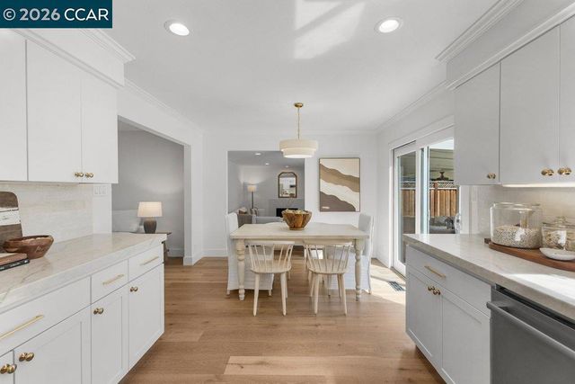 102 Belgian Dr, Danville, CA 94526