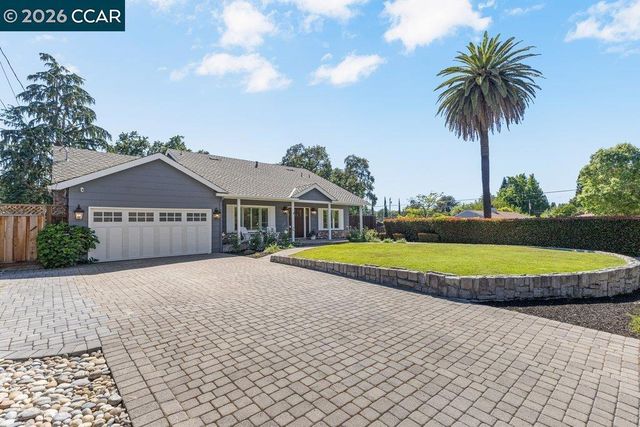 102 Belgian Dr, Danville, CA 94526
