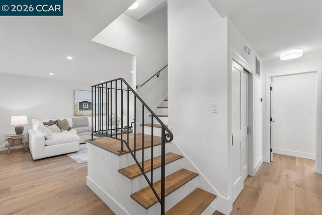 102 Belgian Dr, Danville, CA 94526