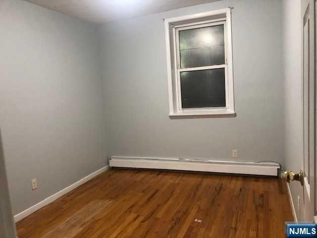 424 N 3rd Street 1R, East Newark, NJ 07029