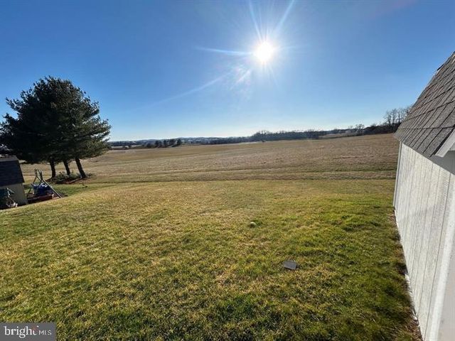 362 W CEDAR ST, Palmyra, PA 17078