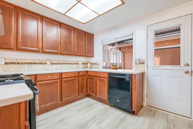 6939 Escallonia Dr, Orangevale, CA 95662