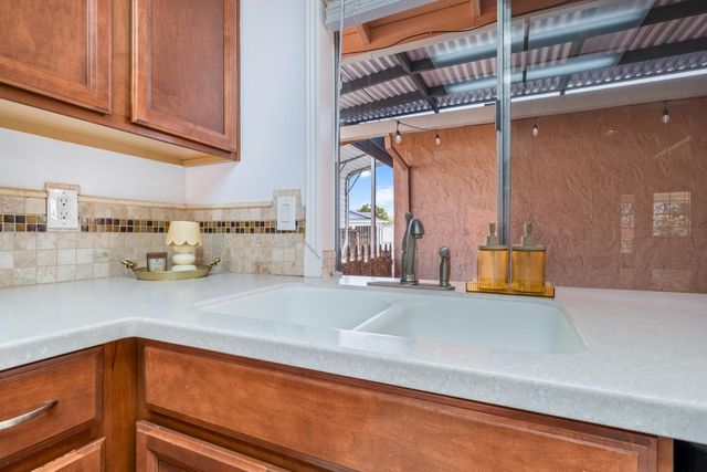 6939 Escallonia Dr, Orangevale, CA 95662