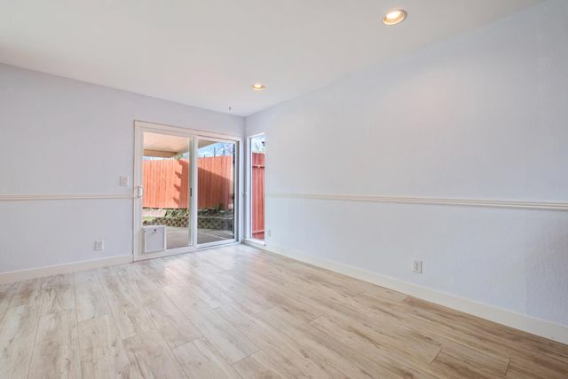 6939 Escallonia Dr, Orangevale, CA 95662