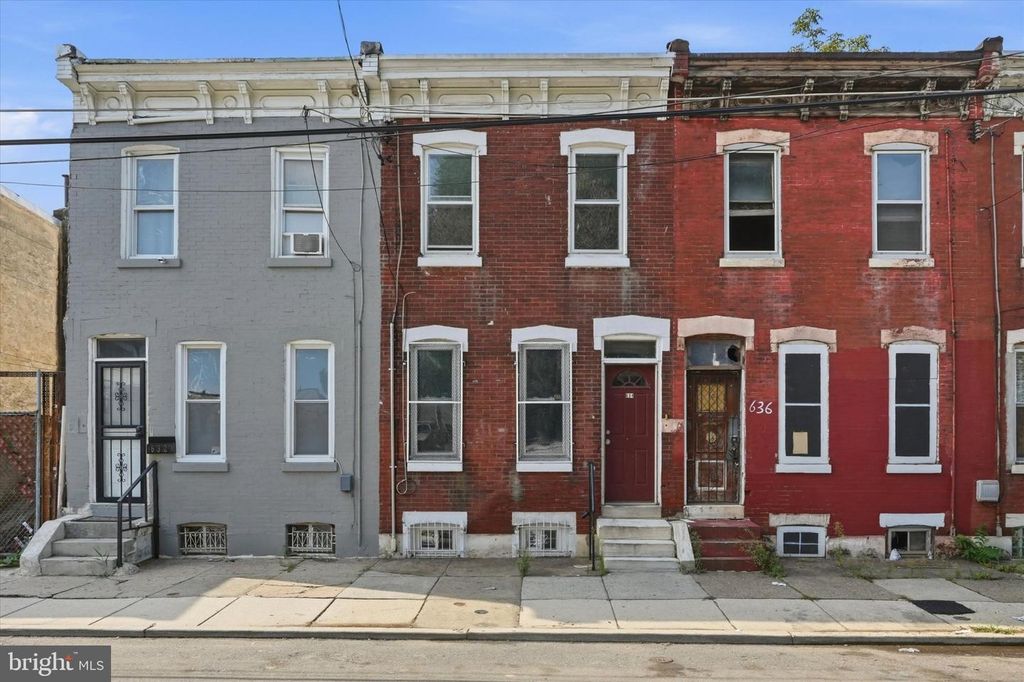 634 INDIANA AVE, PHILADELPHIA, PA 19133 — exterior
