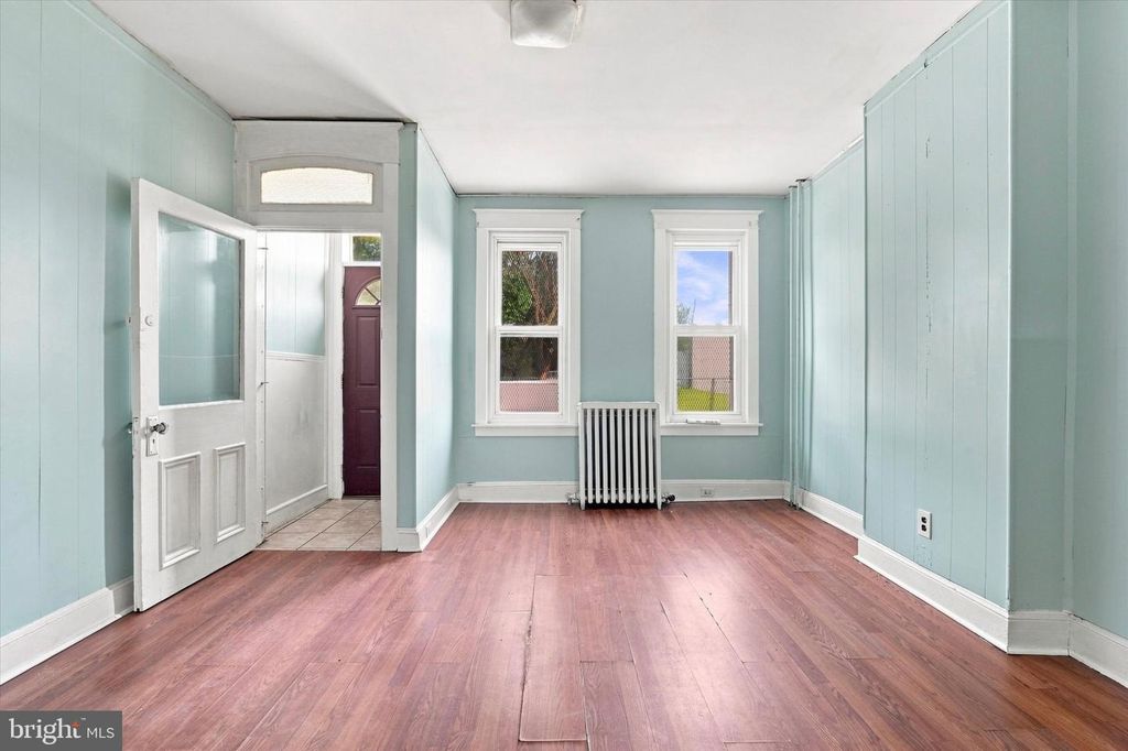 634 INDIANA AVE, PHILADELPHIA, PA 19133 — photo 5