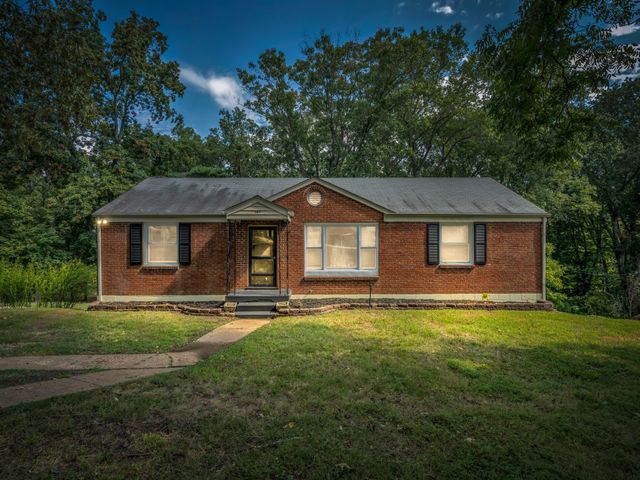 147 Keith Dr, Clarksville, TN 37043