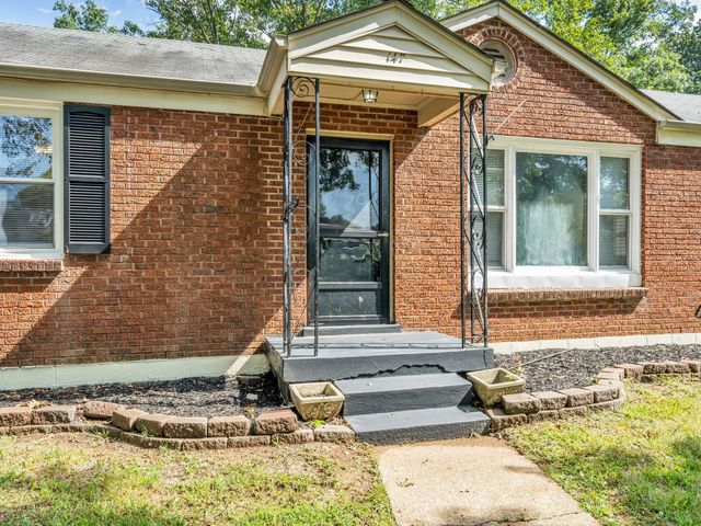 147 Keith Dr, Clarksville, TN 37043