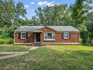 147 Keith Dr, Clarksville, TN 37043