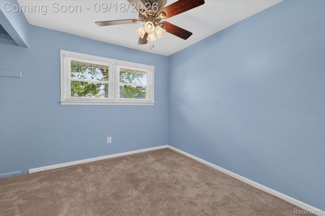 18786 Hinton Street, Riverview, MI 48193