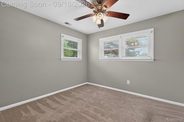 18786 Hinton Street, Riverview, MI 48193