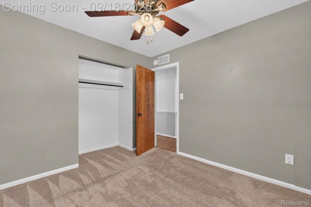 18786 Hinton Street, Riverview, MI 48193