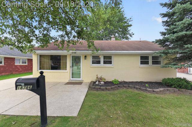 18786 Hinton Street, Riverview, MI 48193