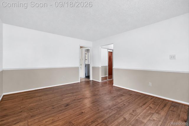 18786 Hinton Street, Riverview, MI 48193
