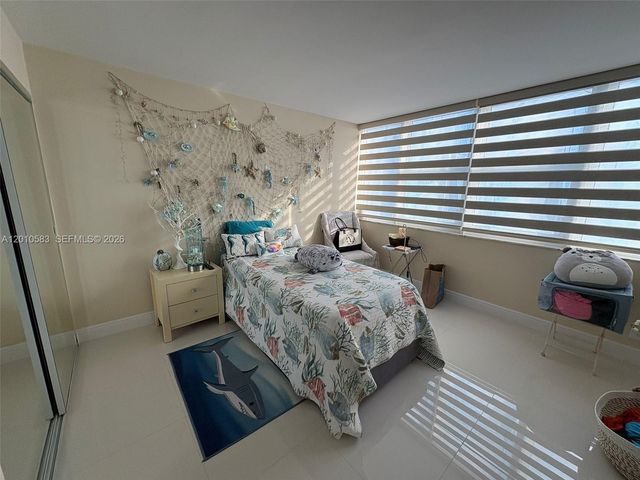 2030 S Ocean Dr 1812, Hallandale Beach, FL 33009