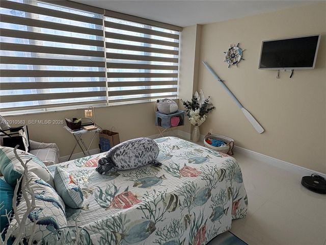 2030 S Ocean Dr 1812, Hallandale Beach, FL 33009