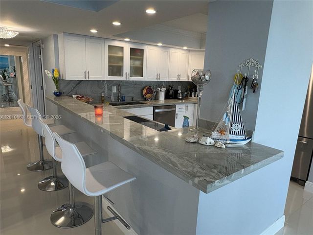 2030 S Ocean Dr 1812, Hallandale Beach, FL 33009